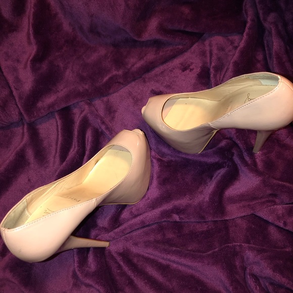 🔥 Christian Louboutin's Highness Beige Platforms - Picture 8 of 8